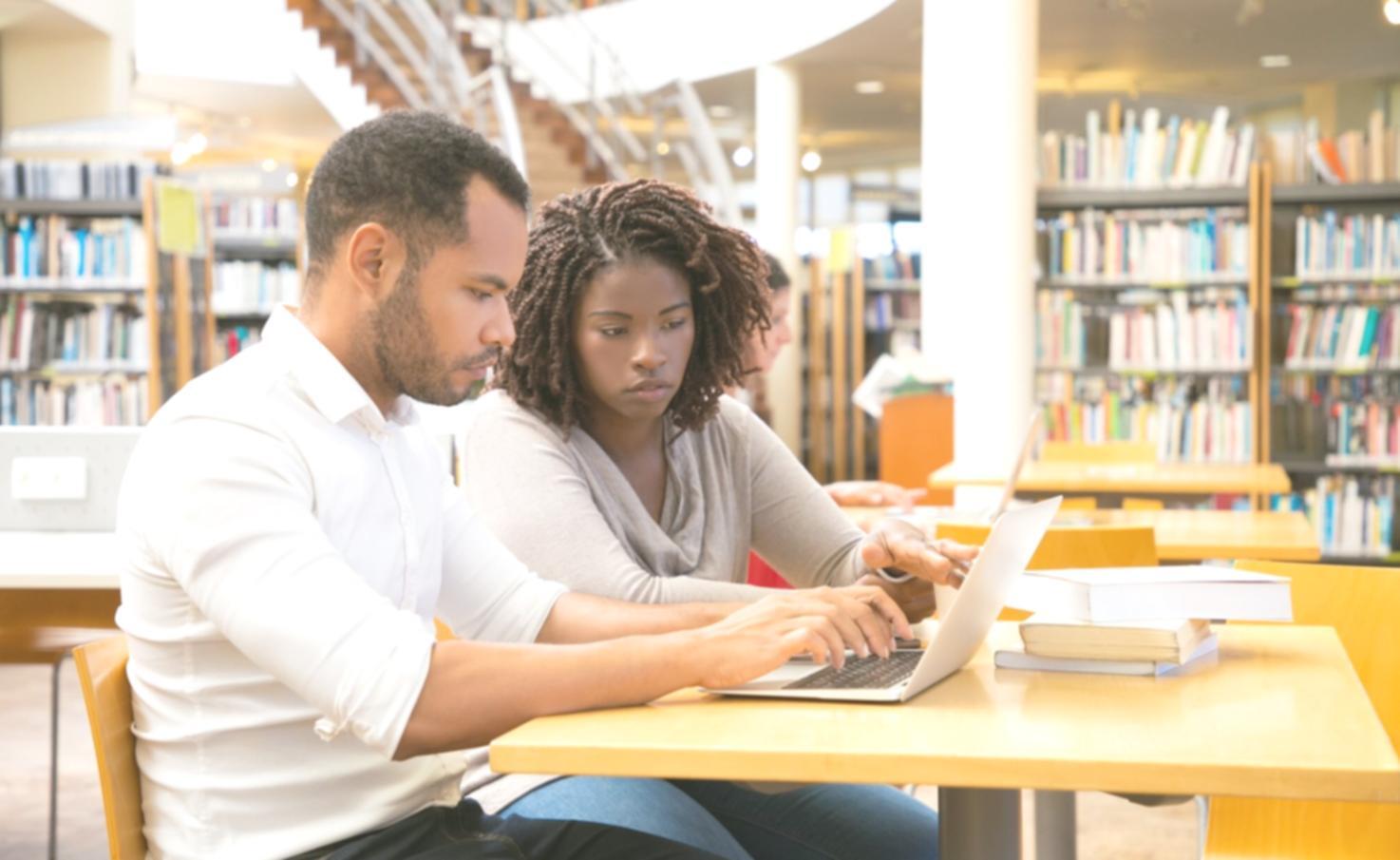 Ambiente di lavoro collaborativo nel nostro studio di Bologna