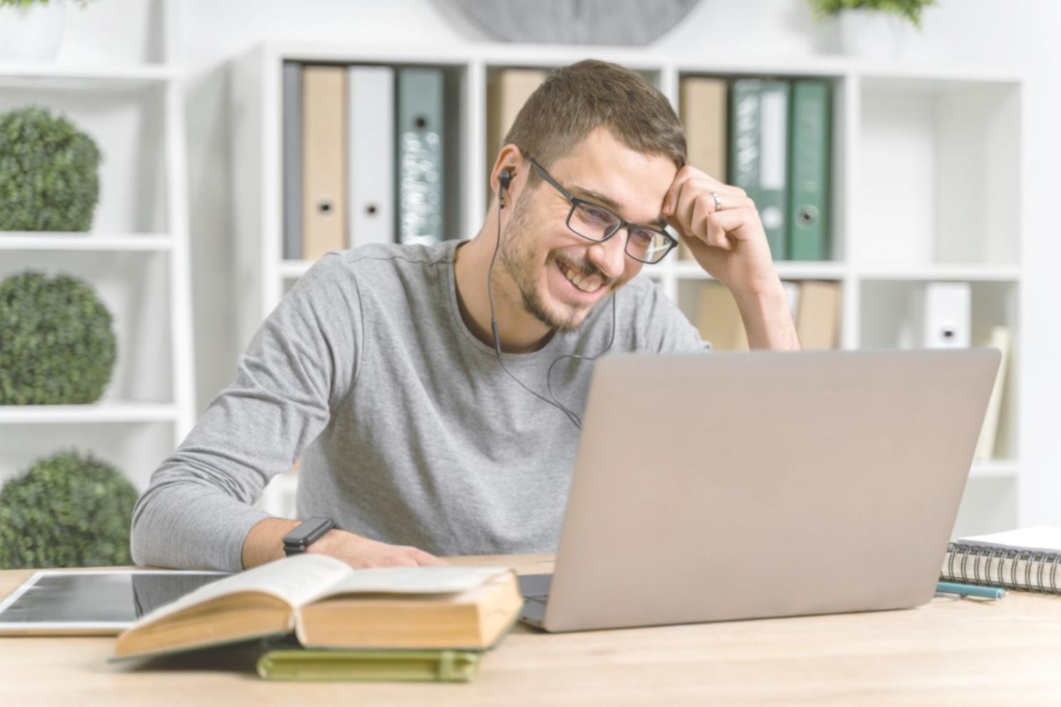 Scrittura riflessiva e raccolta di memorie personali